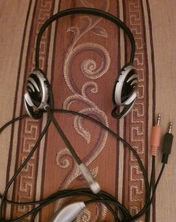 Наушники Logitech