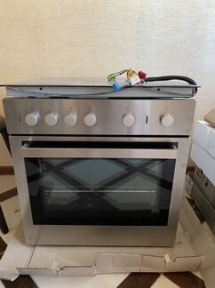 Варочная панель и духовой шкаф Ariston
