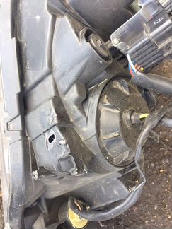 Фара правая Митсубиси Аутлендер Хл 2 (10-13)