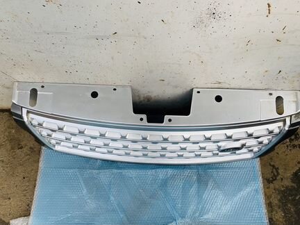 Решетка радиатора Land Rover Range Rover; CK52-BA1