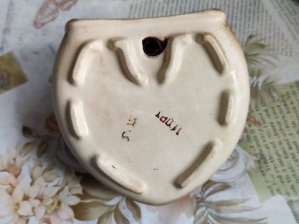 Кашпо настенное 