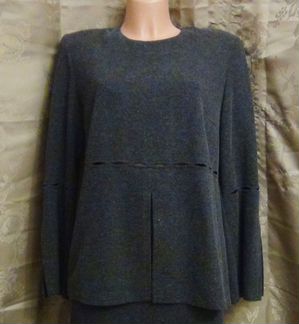 Костюм двойка Брест Юрс, стройнит фигуру