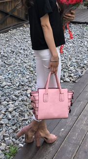 Продам сумку в хорошем качестве