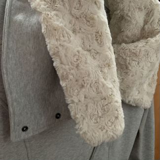 Продаю Худи MET