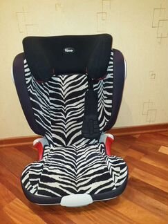 Автокресло Britax Romer Kidfix Zebra Изофикс Зебра