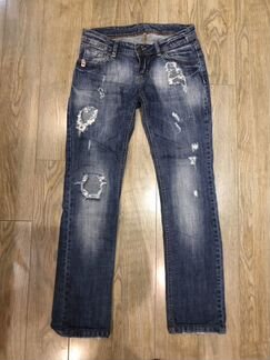 Джинсы