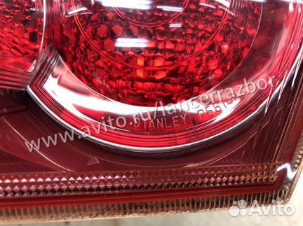 Правый фонарь в крышку багажника лансер 10 lancer