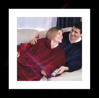 Плед толстовка Huggle Hoodie
