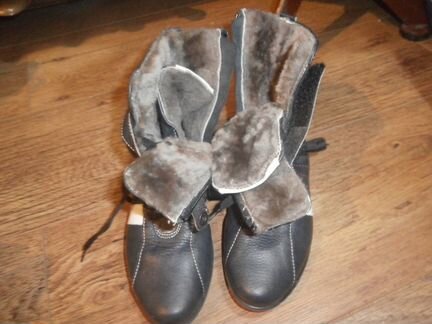 Ботинки-сапоги осень - зима новые кожа
