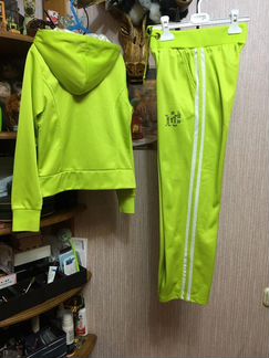 Спортивный костюм