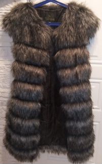 Жилетка меховая. Новая