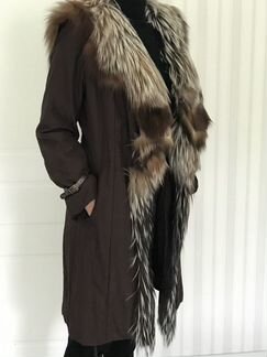 Плащ с окантовкой лиса Vinicio Pajaro