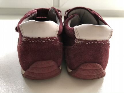 Кроссовки замшевые, 24 размер