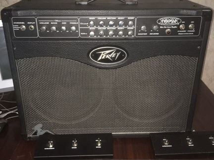 100 ватный ламповый комбо Peavey Triple XXX 2x12
