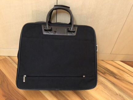 Сумка Lancel (Франция)