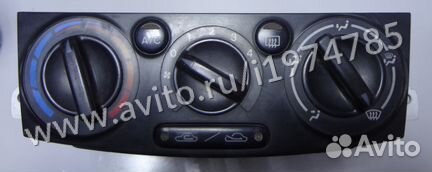 Блок управления отопителем Mazda MPV LW