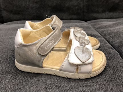 Детская обувь для девочки. Сандали. Geox