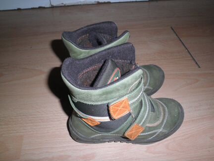 Продаю зимние сапожки 