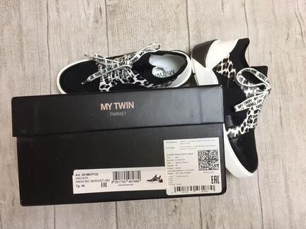 Кроссовки Twinset Новые Оригинал