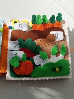 Развивающая книга из фетра