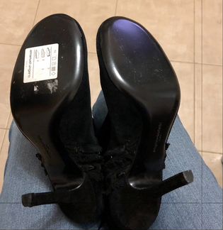 Новые замшевые сапоги Emanuel Ungaro