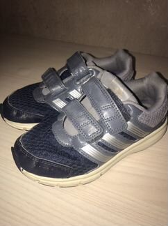 Кроссовки Adidas 29