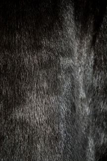 Норковая Шуба чёрная с тёплым капюшоном 42 размер