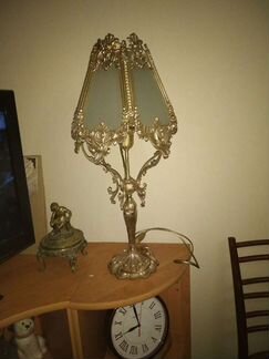 Лампа настольная