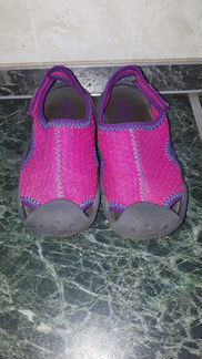 Сандали Crocs