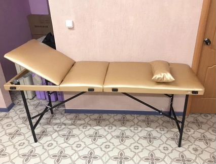 Кушетка трехсекционная