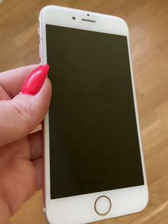 Телефон iPhone 6S