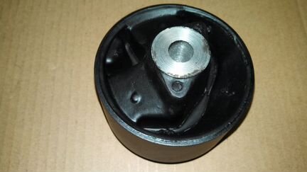 Сайлентблок опор двс и кпп Jeep Cherokee XJ 2.5TD