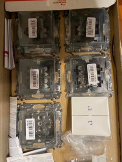 Набор Legrand Valena Life