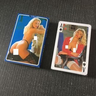 Карты игральные с изображением Женщин