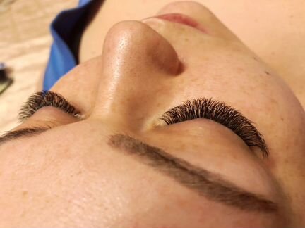 Наращивание ресниц