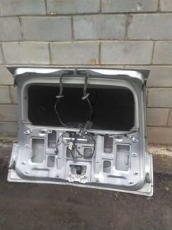 Крышка багажника Ford C-Max 2003-2007