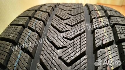 285/50 R20 зима Gripmax LX570 Wrangler Escalade