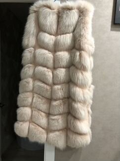 Жилет меховой из песца