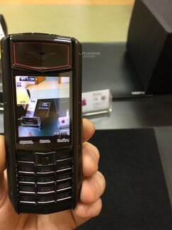Vertu Ascent Ti ferrari assoluto