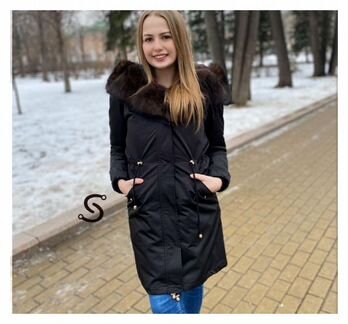 Парка с натуральным мехом