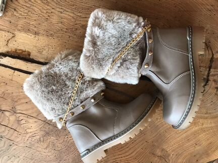 Новые зимние ботинки для девочки