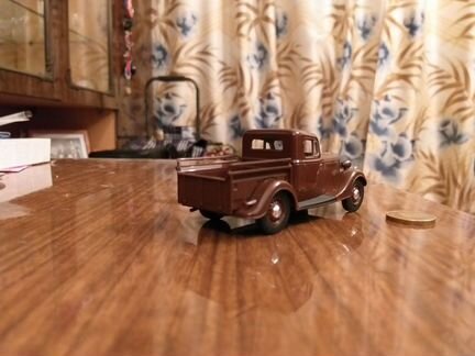 Модель Газ М 415