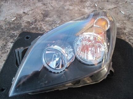 Фара левая для Опель Астра H GTC