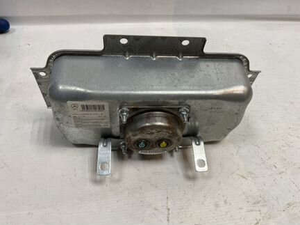 Подушка безопасности пассажира Mercedes 166