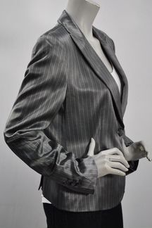 Giorgio Armani серый пиджак на одной пуговице, 50