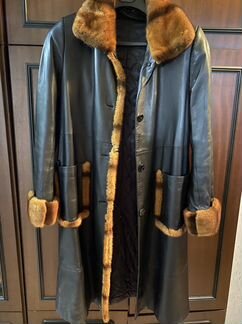 Кожаный плащ