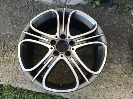 Оригинальный диск R18 от Mercedes CLA