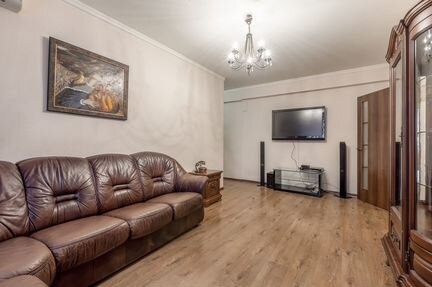 2-к квартира, 45 м², 1/9 эт.