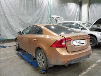 Volvo S60 2.0 AT, 2011, битый, 184 091 км