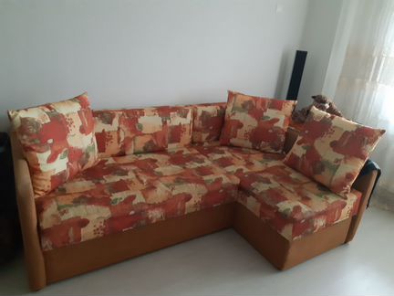 Диван угловой